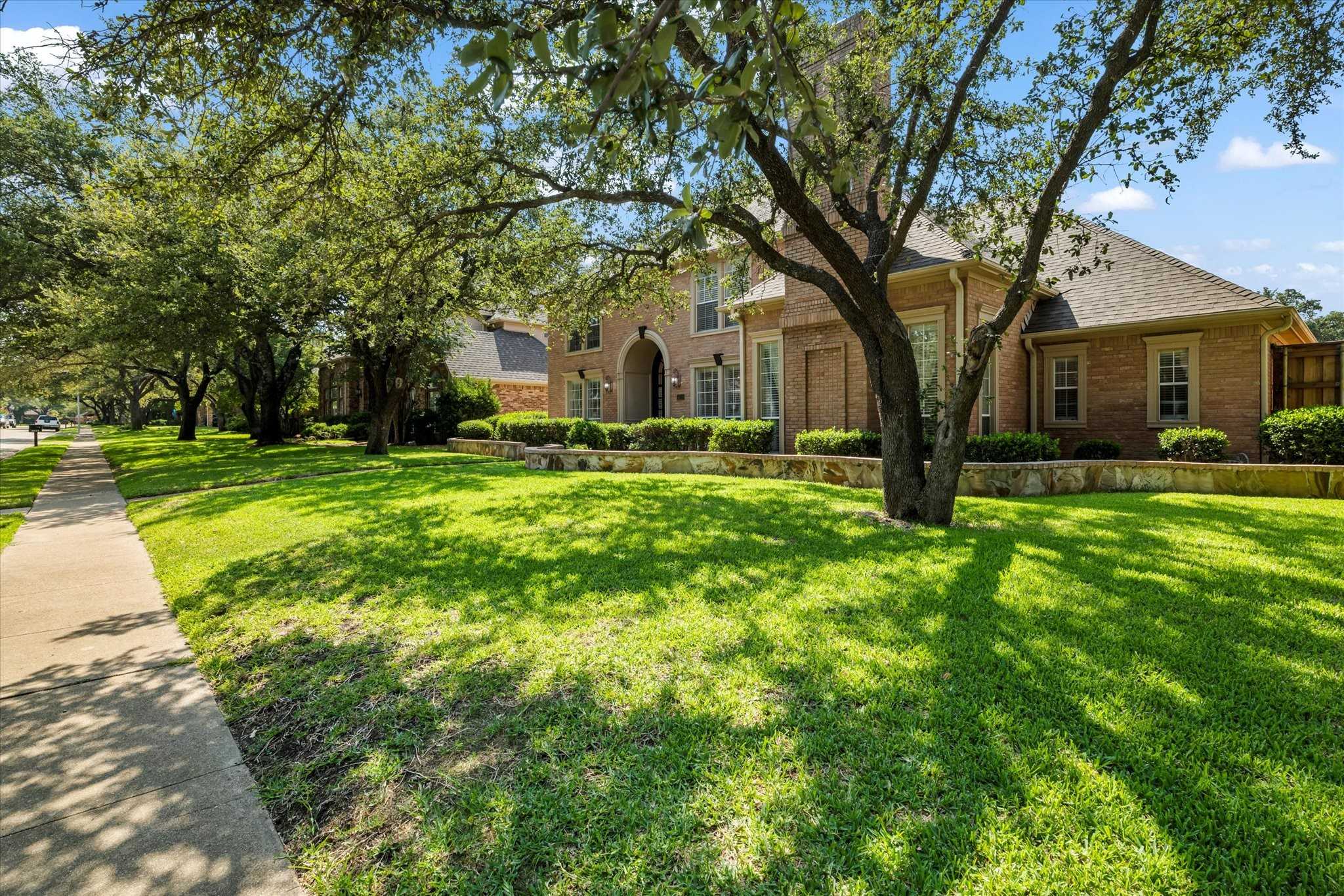 photo 3: 4628 Adrian Way, Plano TX 75024