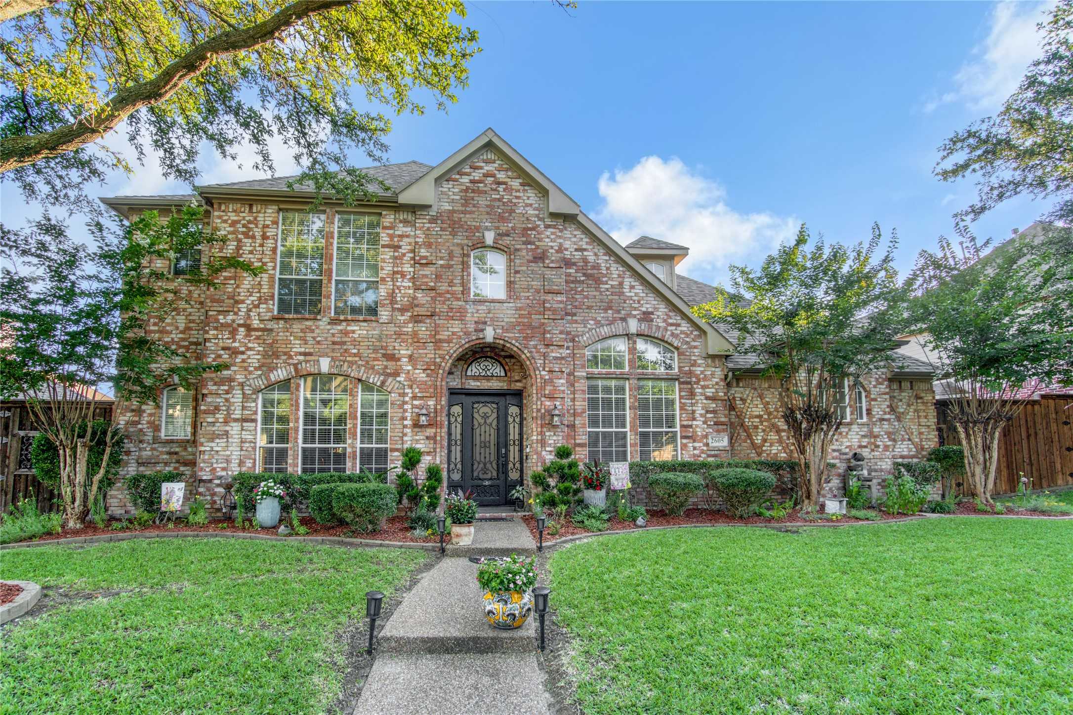 photo 3: 2605 Saratoga Drive, Plano TX 75075