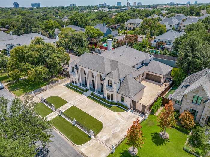 photo 1: 6738 Northport Drive, Dallas TX 75230