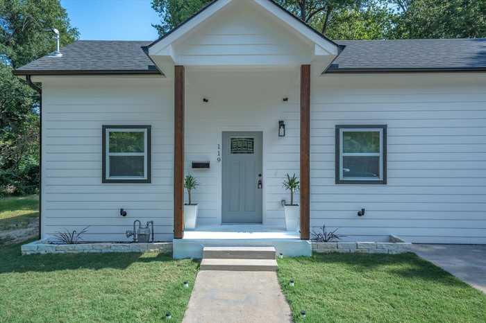 photo 2: 119 Randolph Street, Sulphur Springs TX 75482