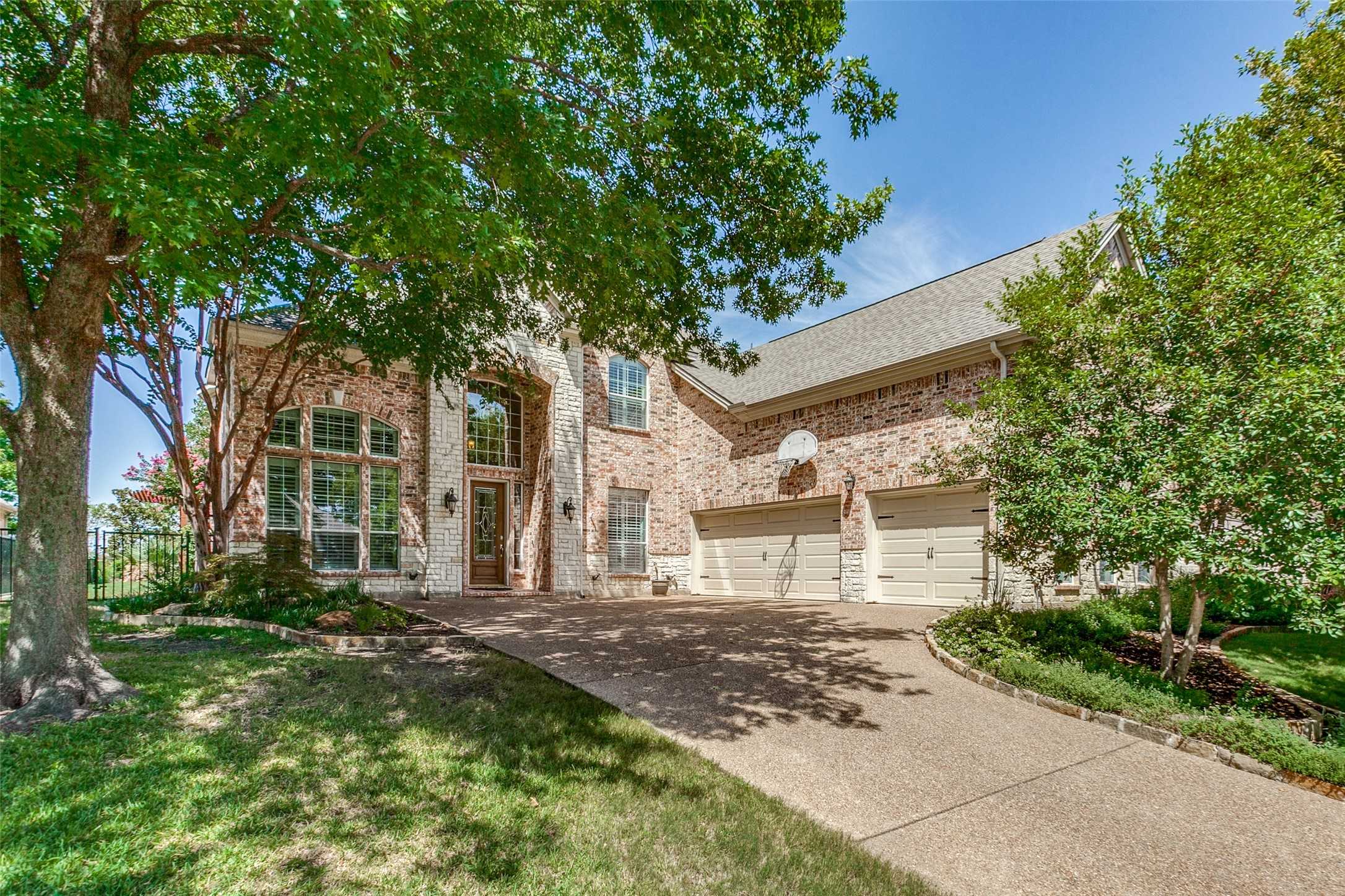 photo 1: 4406 Firewheel Drive, Garland TX 75044