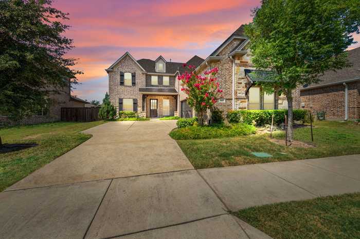 photo 1: 965 Touchstone Road, Frisco TX 75036