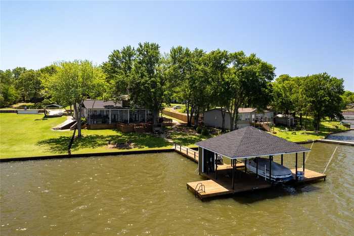 photo 1: 11186 Lakeside Lane, Mabank TX 75156