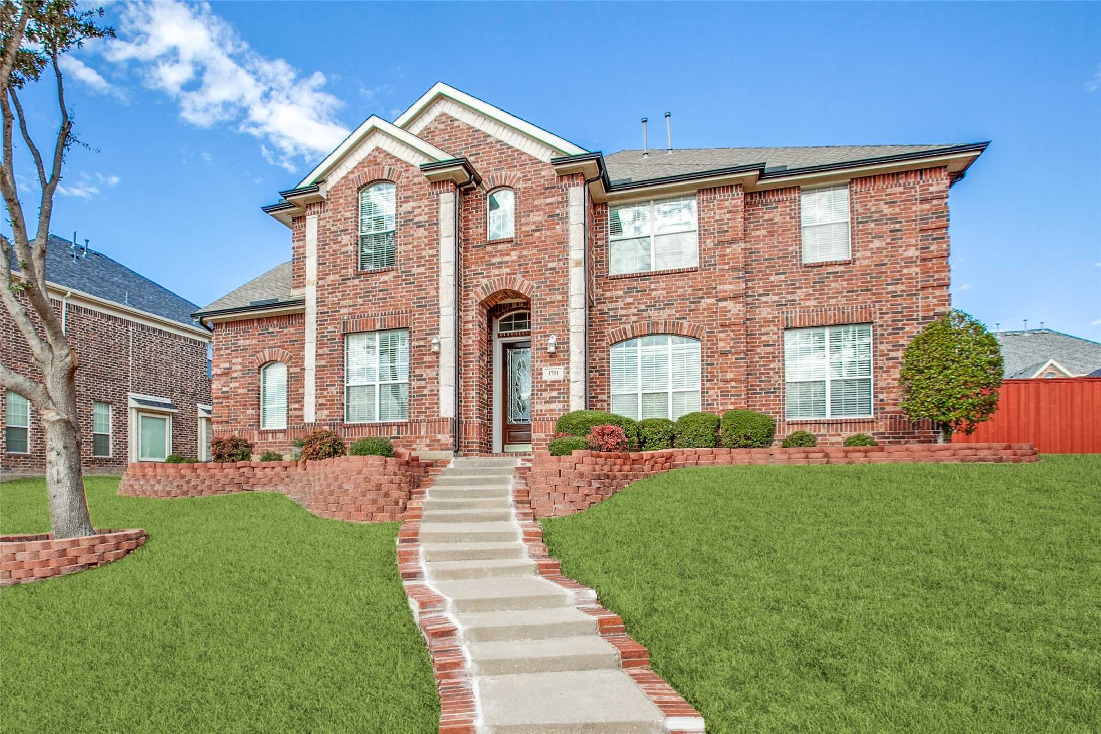 photo 1: 1701 Shadow Brook Trail, Garland TX 75043