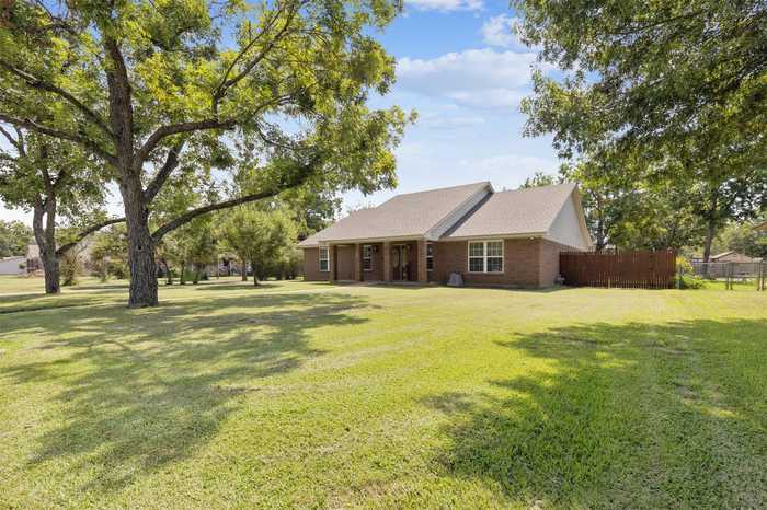 photo 1: 1105 Grand Avenue, Cleburne TX 76033