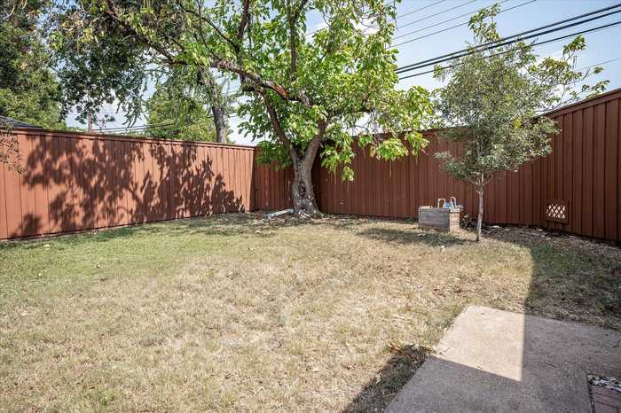 photo 26: 1532 Mapleton Drive, Dallas TX 75228