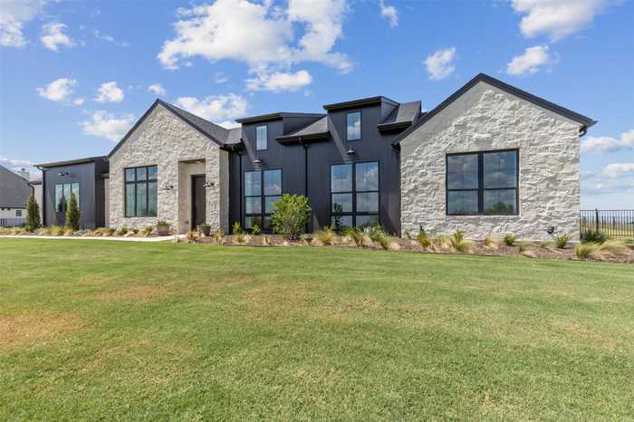 photo 1: 127 Angelina Drive, Aledo TX 76008