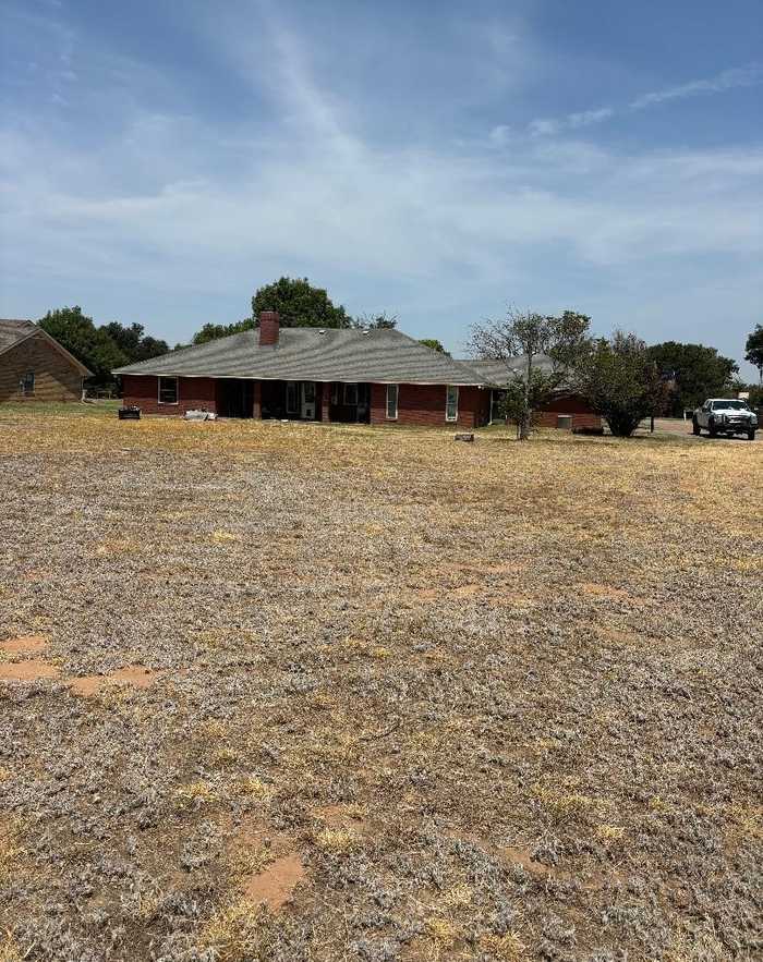 photo 2: 5107 Western Lane, Vernon TX 76384