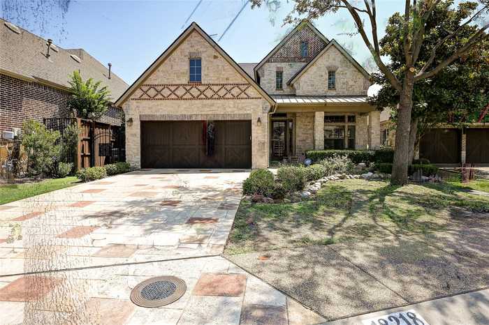 photo 1: 18218 Brighton Green, Dallas TX 75252