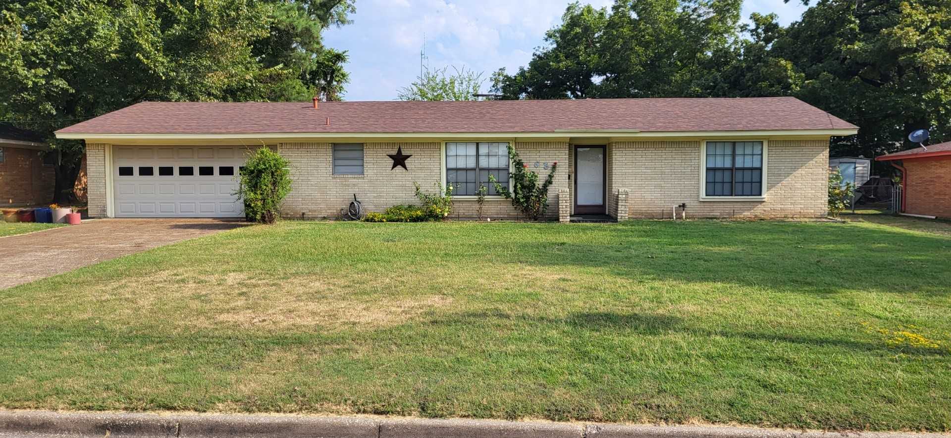 photo 1: 633 Pampa Street, Sulphur Springs TX 75482