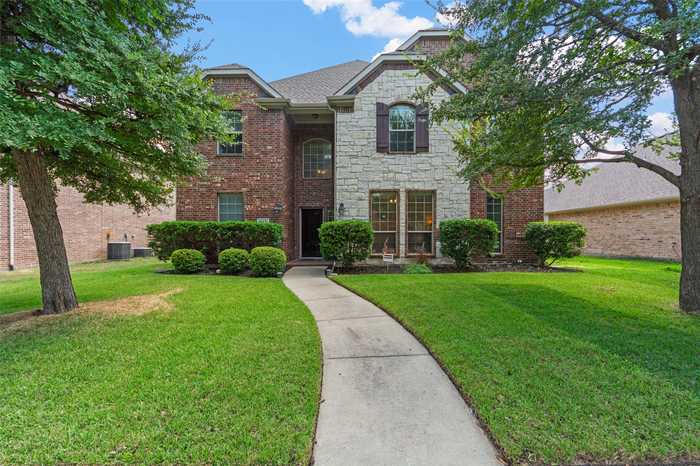 photo 1: 13931 Hot Springs Lane, Frisco TX 75035