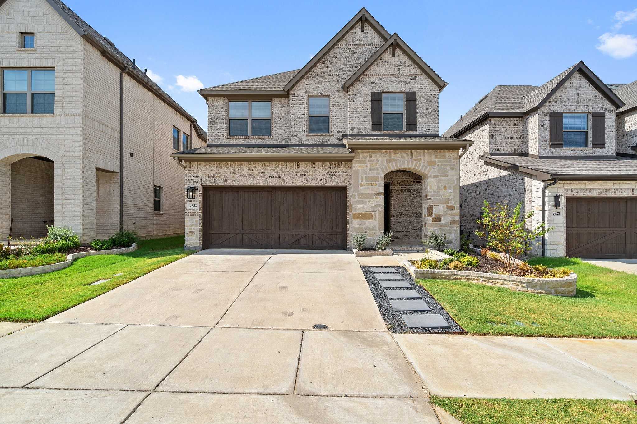 photo 1: 2532 Four Roses Drive, Lewisville TX 75056