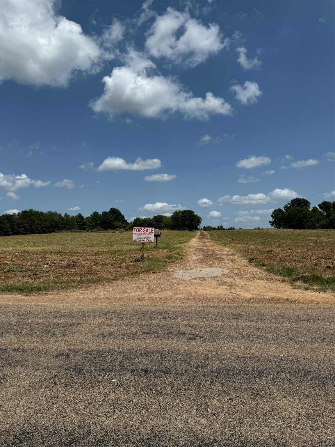 photo 2: 1401 Robbins Road, Athens TX 75751