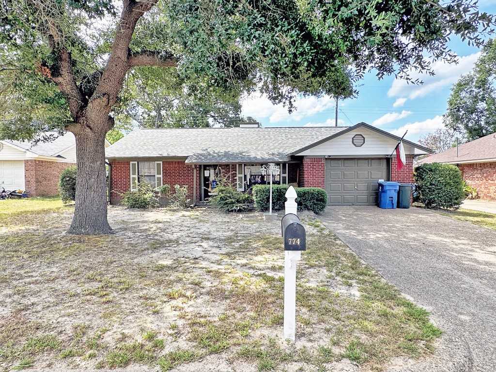 photo 1: 774 Southwood Drive, Athens TX 75751