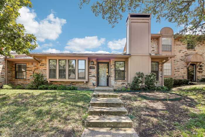 photo 2: 10636 Northboro Street Unit 14, Dallas TX 75230