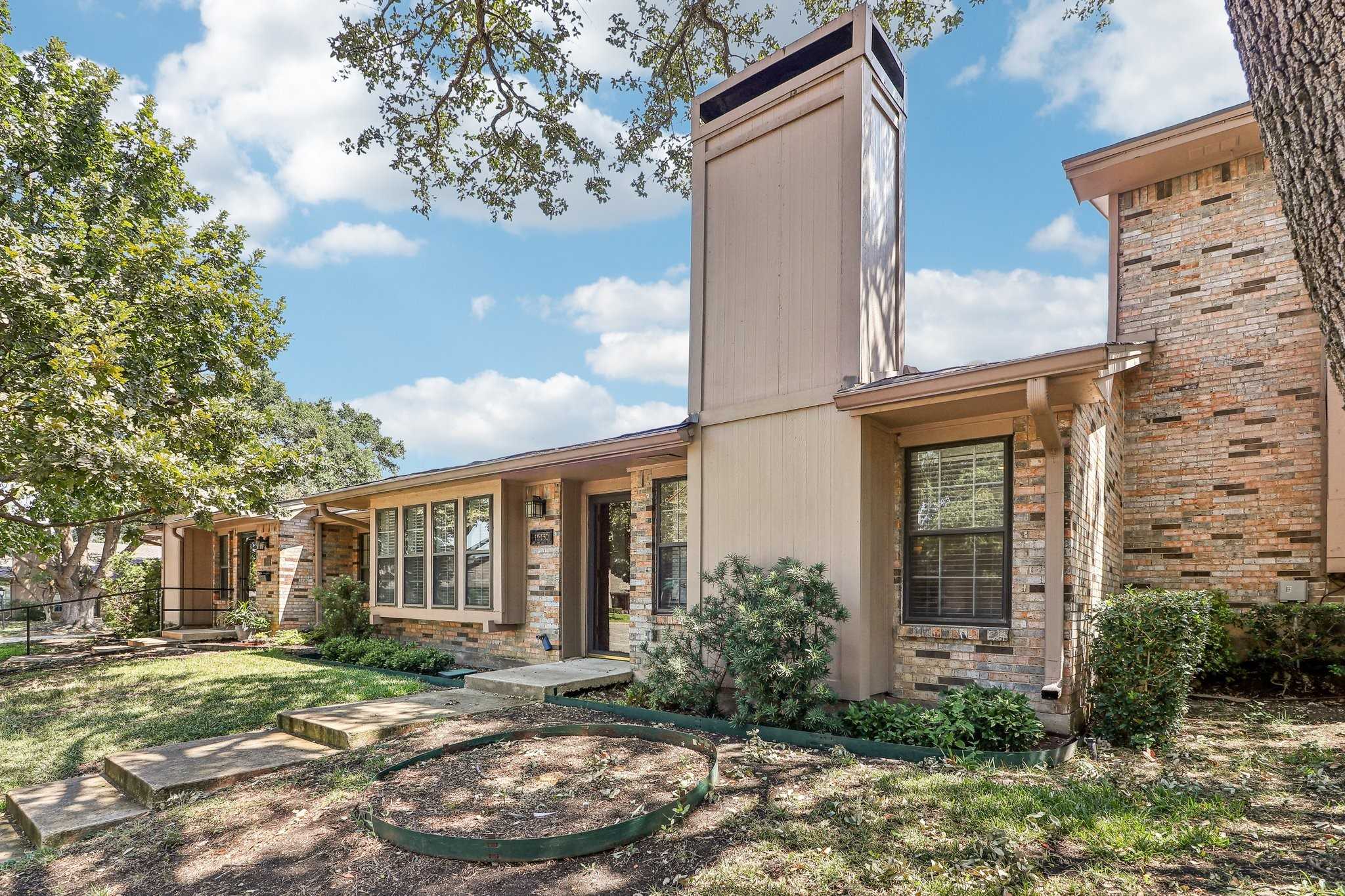 photo 3: 10636 Northboro Street Unit 14, Dallas TX 75230