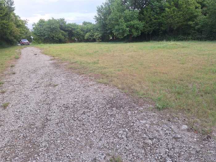 photo 1: 1111 LANCASTER HUTCHINS Road, Lancaster TX 75146