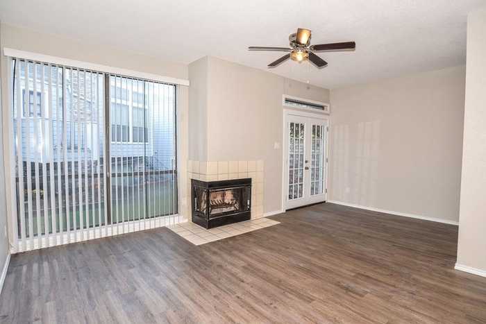 photo 26: 3416 Country Club Drive W Unit 122, Irving TX 75038