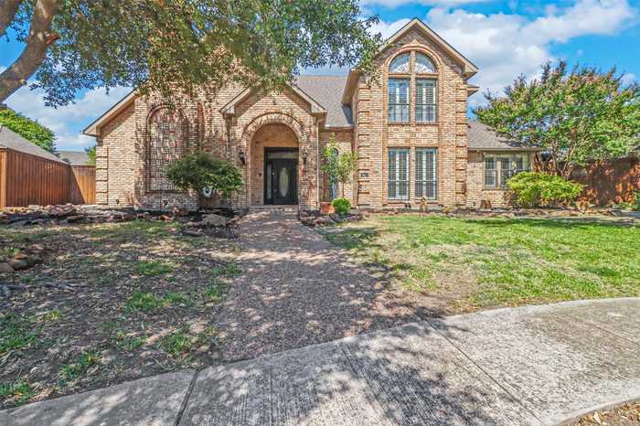 photo 1: 6705 Leslie Court, Plano TX 75023