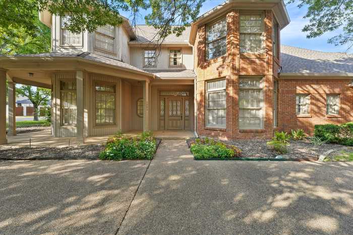 photo 1: 5003 Briargrove Lane, Dallas TX 75287