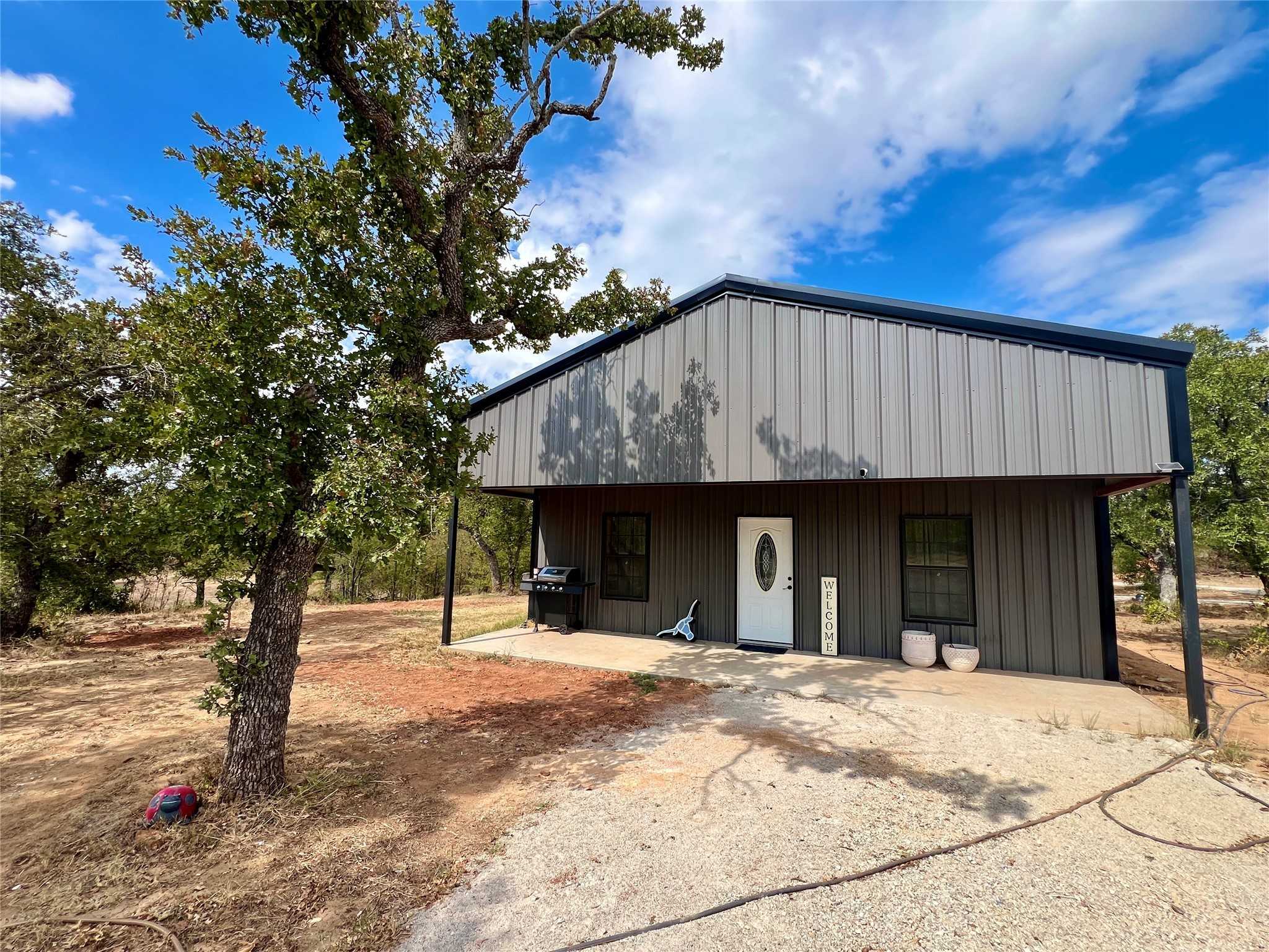 photo 1: 565 Medlan Chapel Road, Graham TX 76450