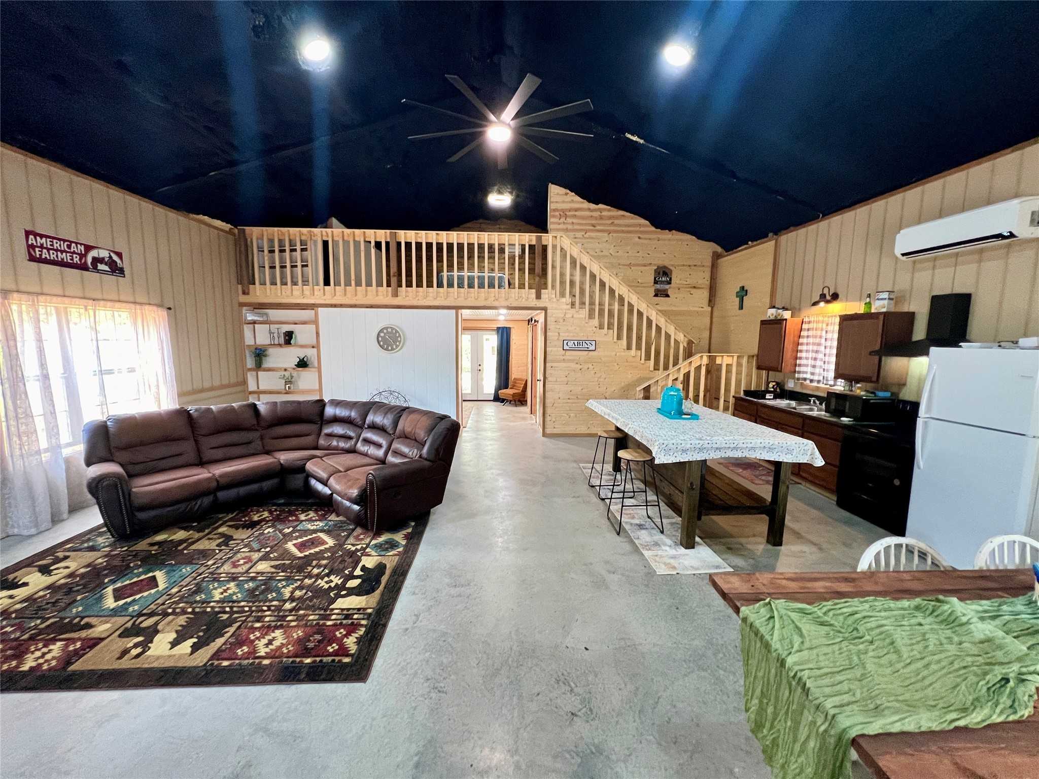 photo 2: 565 Medlan Chapel Road, Graham TX 76450