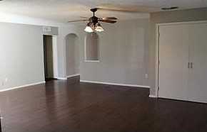 photo 2: 5413 Queens Court, Lake Dallas TX 75065