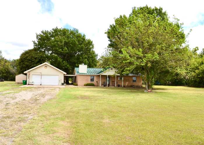 photo 2: 15370 County Road 245, Terrell TX 75160