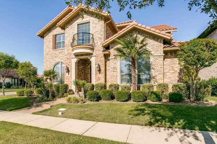 photo 1: 918 Camino Lago, Irving TX 75039