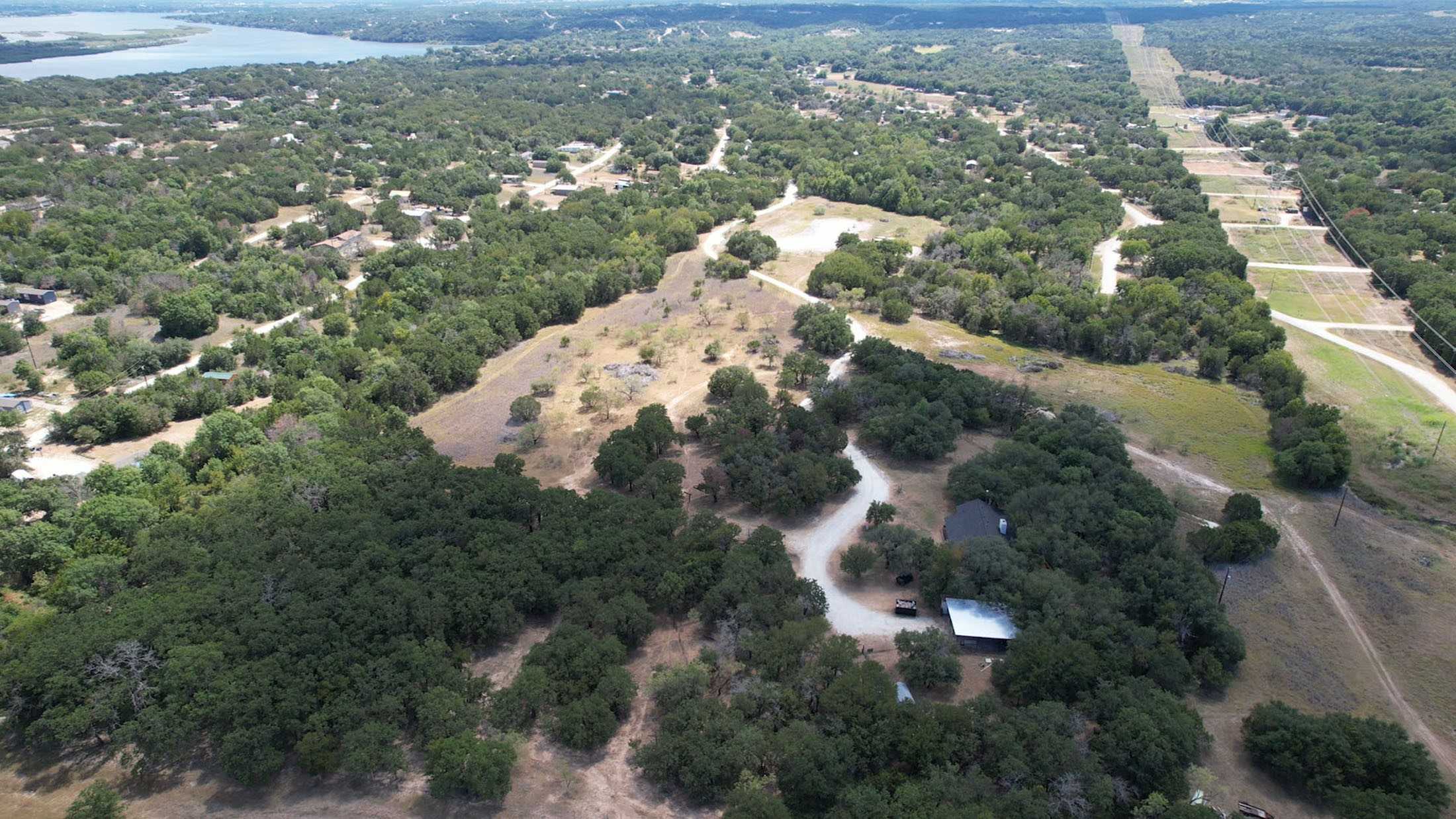 photo 2: 6114 Nevada Court, Granbury TX 76048