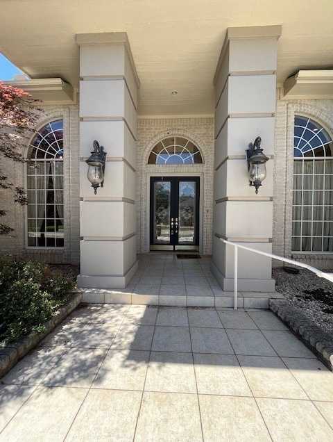 photo 2: 816 Woodland Trail N, Bowie TX 76230