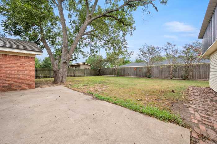 photo 39: 414 N Bateman Road, Fairfield TX 75840