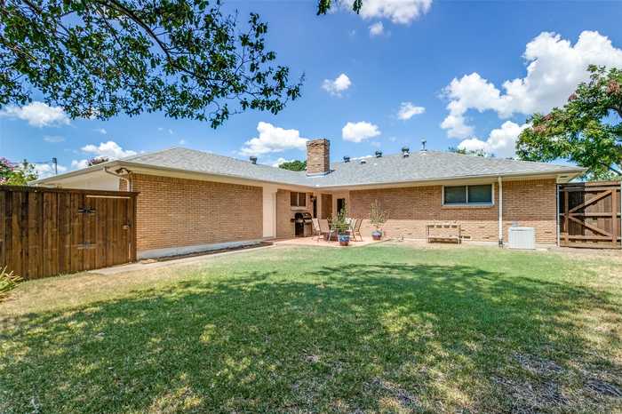 photo 28: 9386 Hunters Creek Drive, Dallas TX 75243