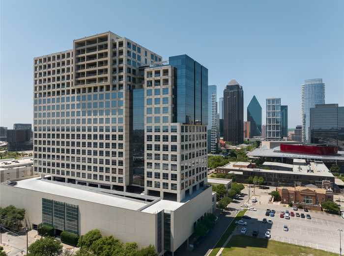 photo 1: 1717 Arts Plaza Unit 2206, Dallas TX 75201