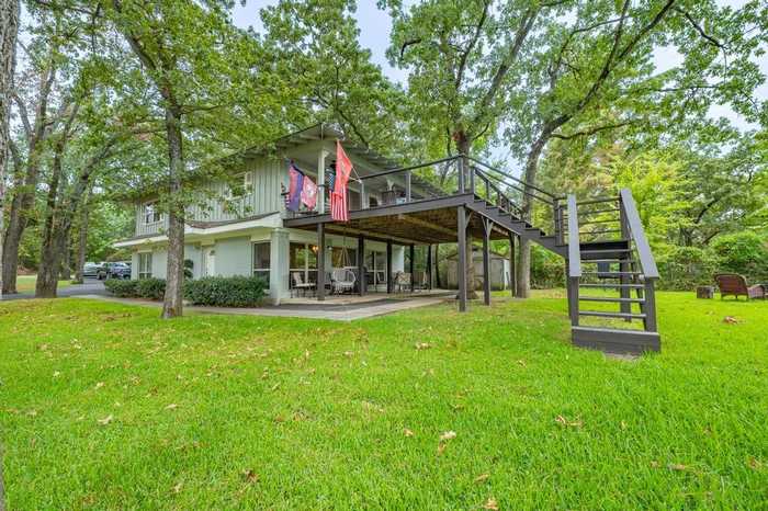 photo 2: 31 Deer Island Road, Mabank TX 75156