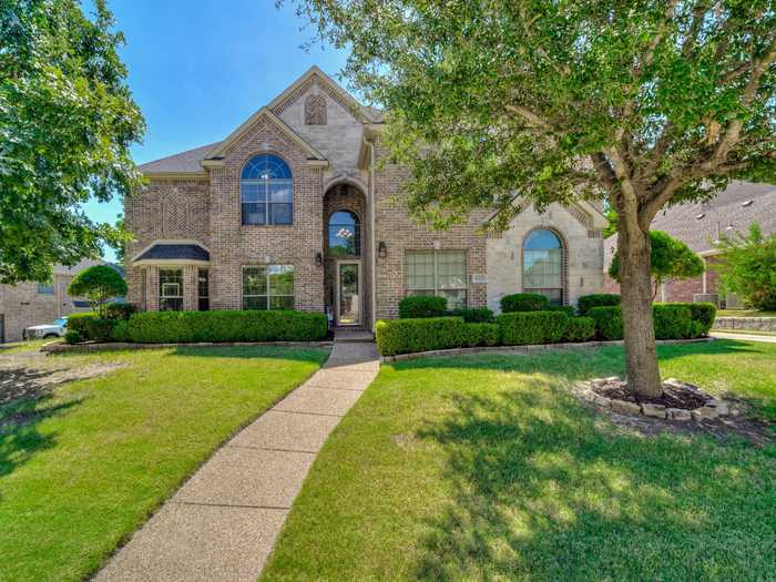 photo 1: 10213 Huffines Drive, Rowlett TX 75089