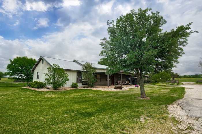 photo 2: 4949 County Road 805, Joshua TX 76058