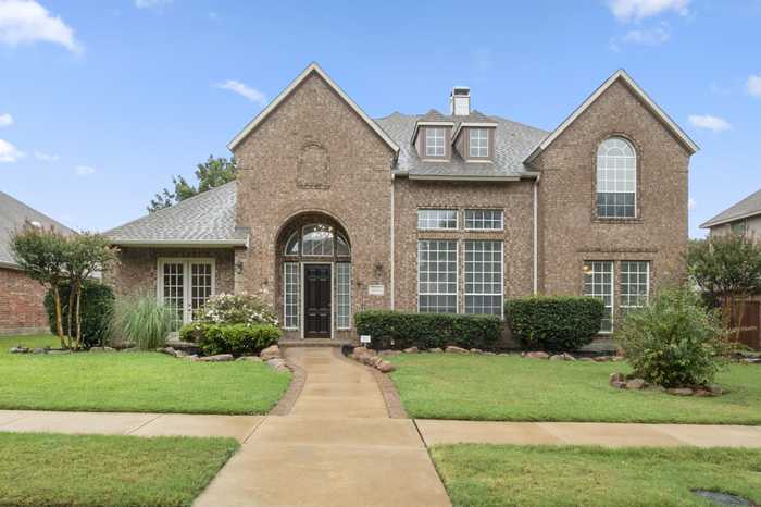 photo 2: 4416 CASTLEGLEN Drive, Plano TX 75093