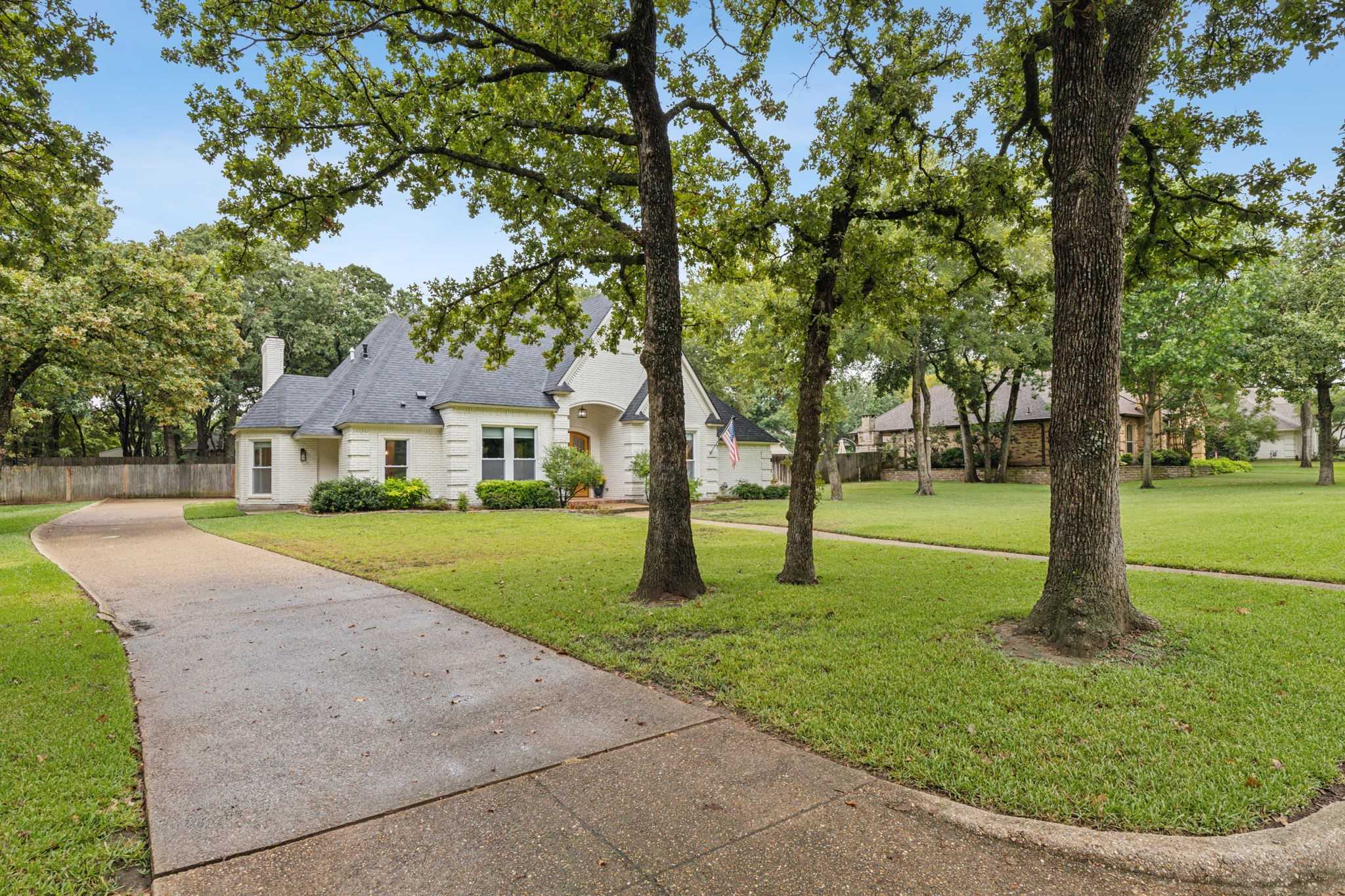 photo 2: 1518 Rosewood Drive, Keller TX 76248