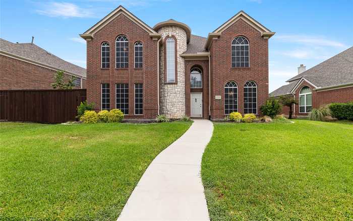 photo 1: 2753 Scenic Drive, Plano TX 75025