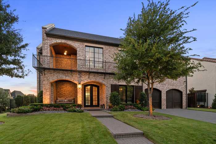 photo 2: 6809 Francesca Lane, Plano TX 75024