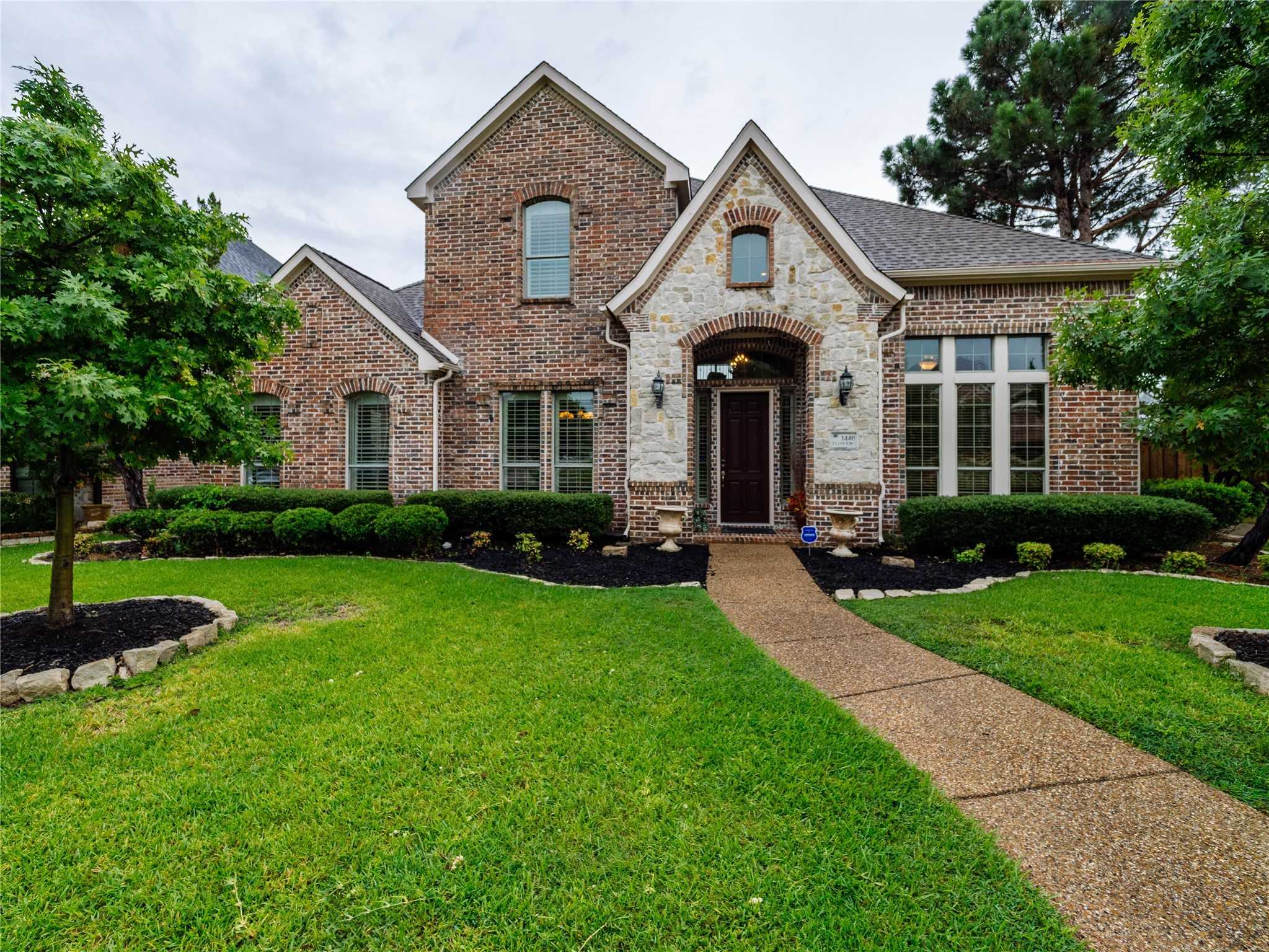 photo 3: 1440 Flowers Drive, Carrollton TX 75007