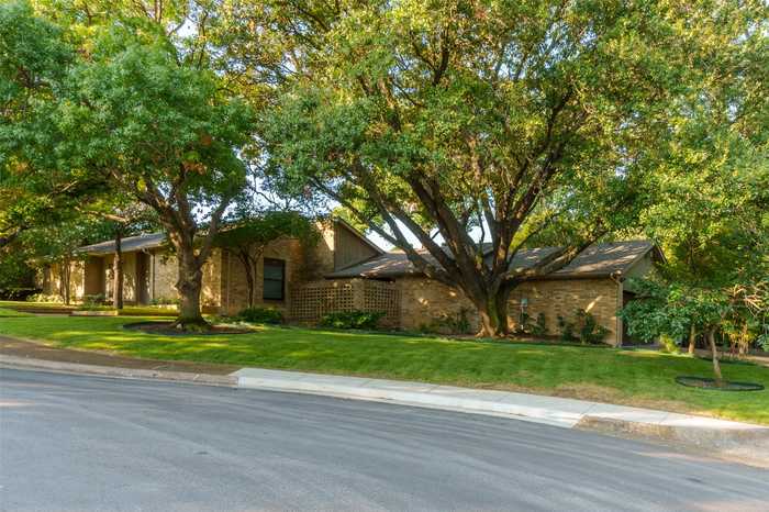 photo 26: 10807 Dove Brook Circle, Dallas TX 75230