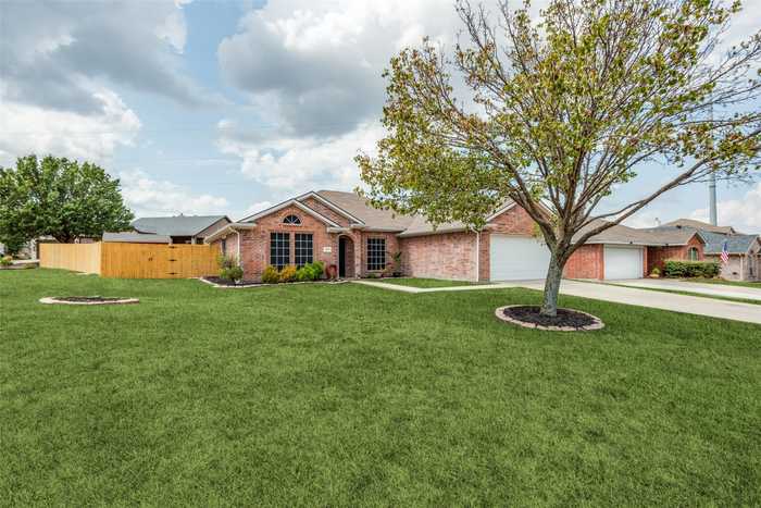 photo 2: 413 Pin Oak Lane, Royse City TX 75189