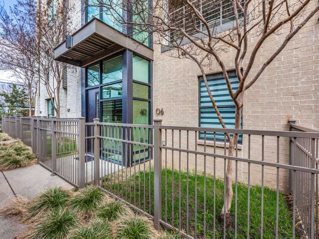 photo 1: 4111 Newton Avenue Unit 6, Dallas TX 75219