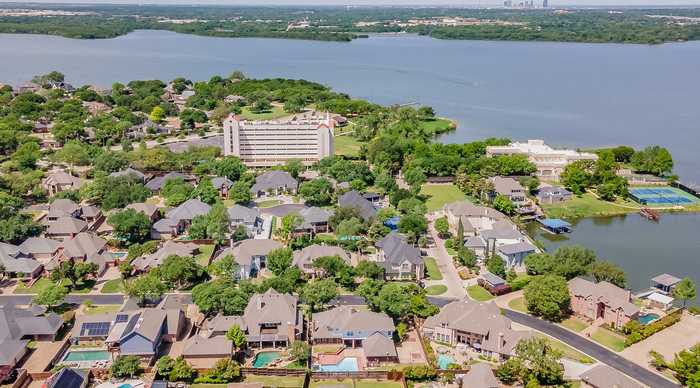 photo 40: 2103 Bay Club Drive, Arlington TX 76013