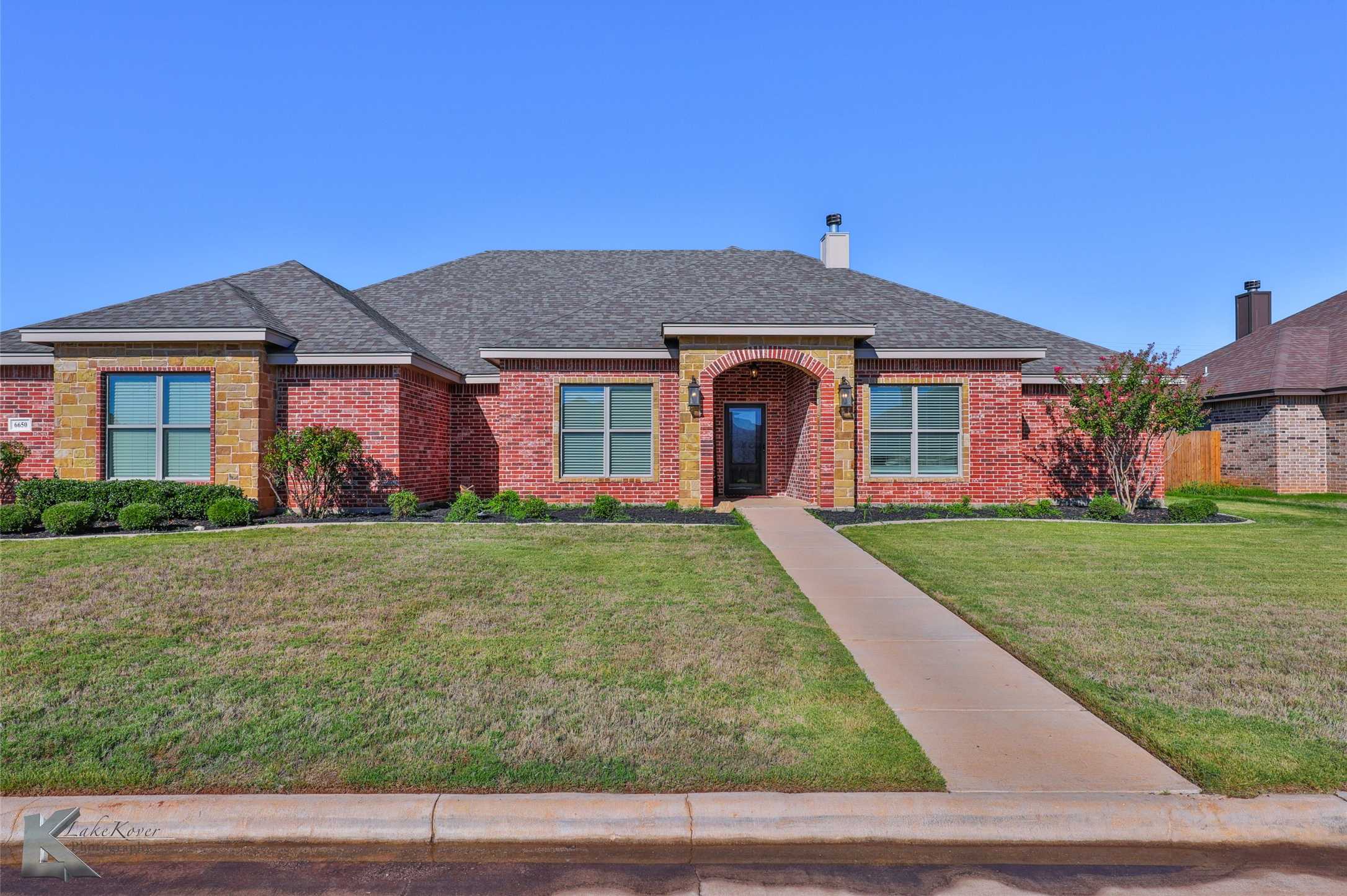 photo 1: 6650 Summerwood Trail, Abilene TX 79606