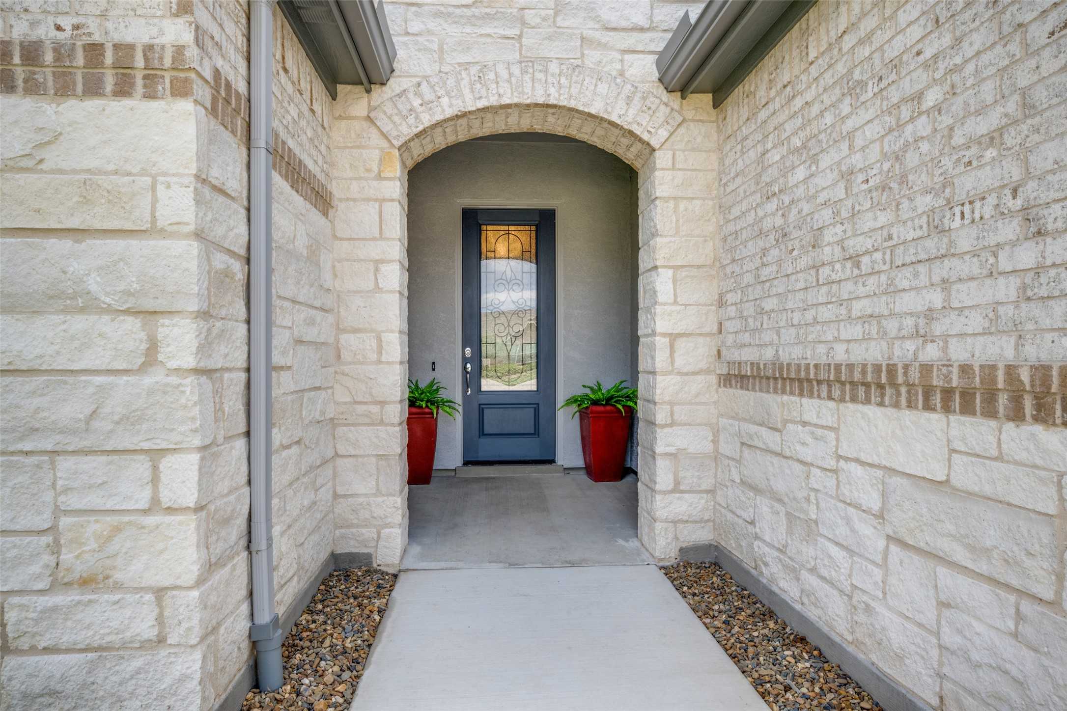 photo 2: 10008 Baywood Court, Denton TX 76207