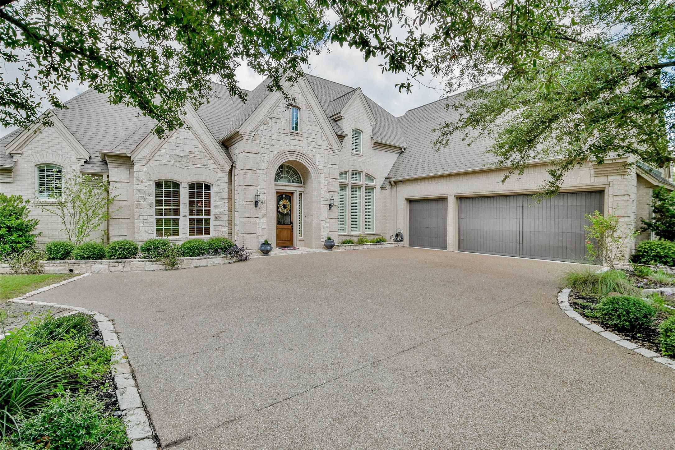 photo 3: 2709 Harborside Drive, Granbury TX 76048