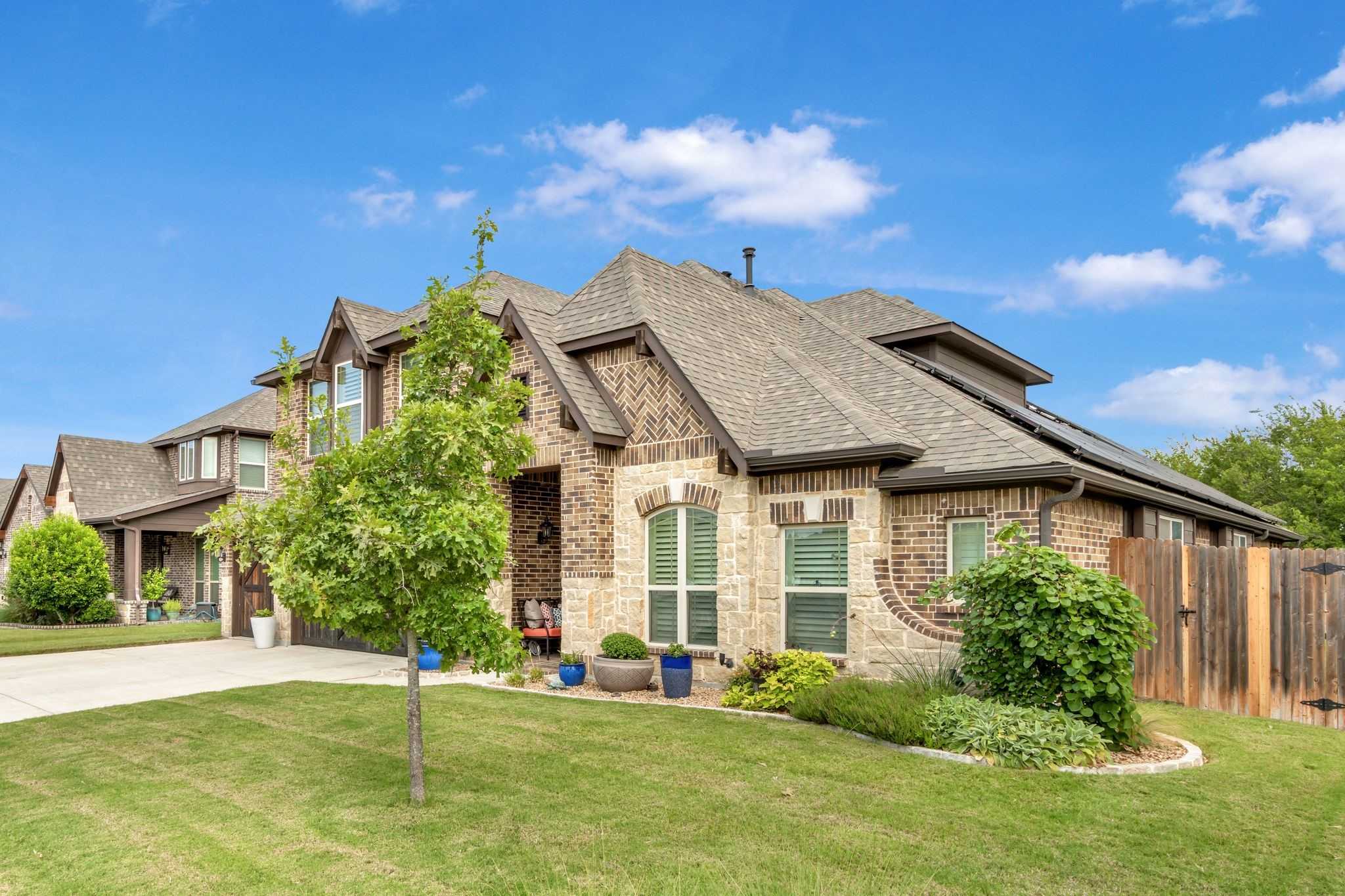 photo 2: 4600 Stillhouse Hollow Lane, Denton TX 76226